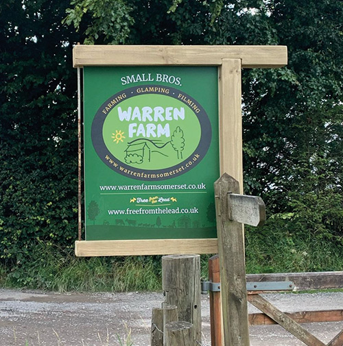 Warren Farm logo farm sign